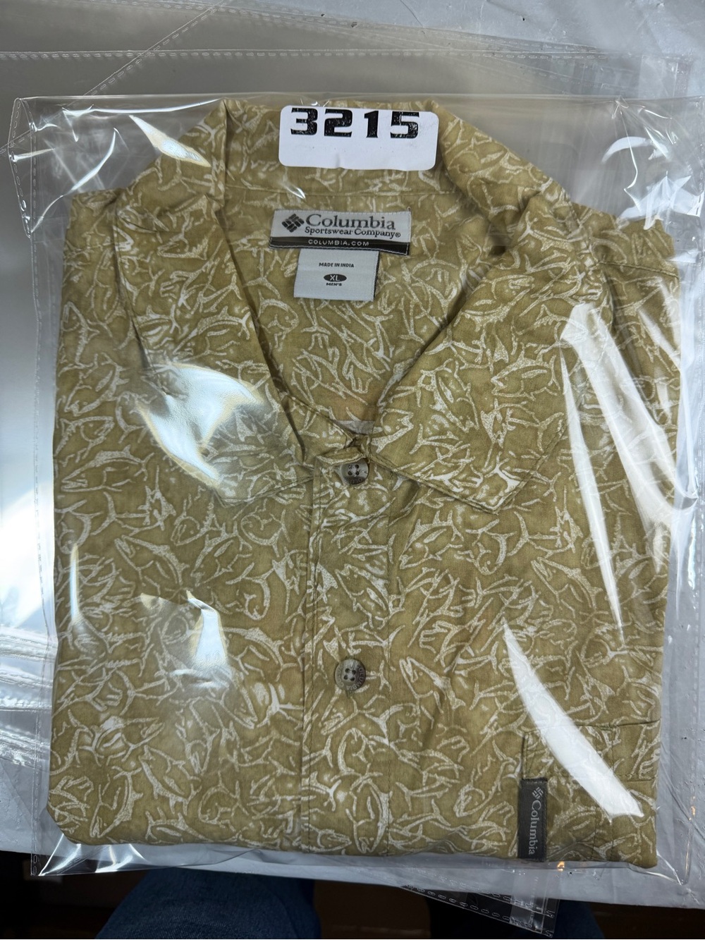 Columbia Men’s Khaki Short-Sleeve Button-Down with White Leaf Print - Picture 9 of 9